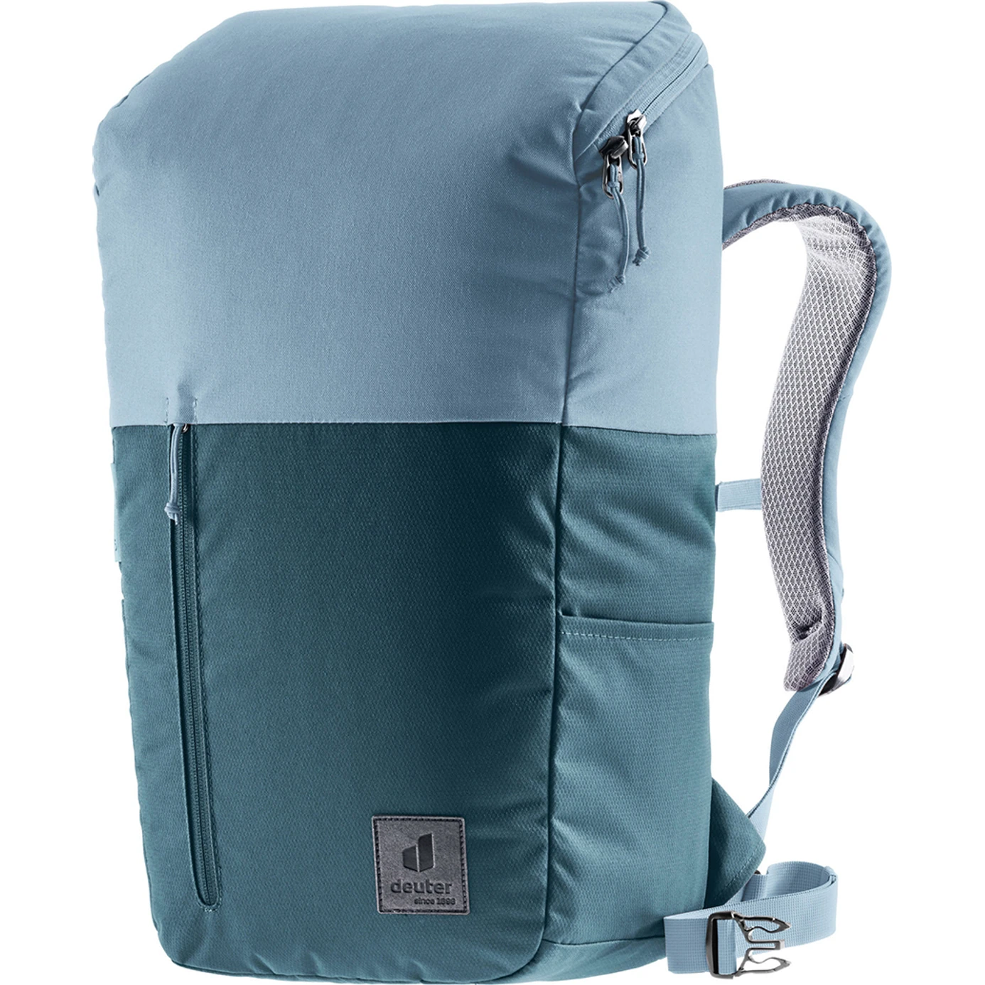 Ақ фонда көрсетілген Deuter UP Stockholm рюкзак